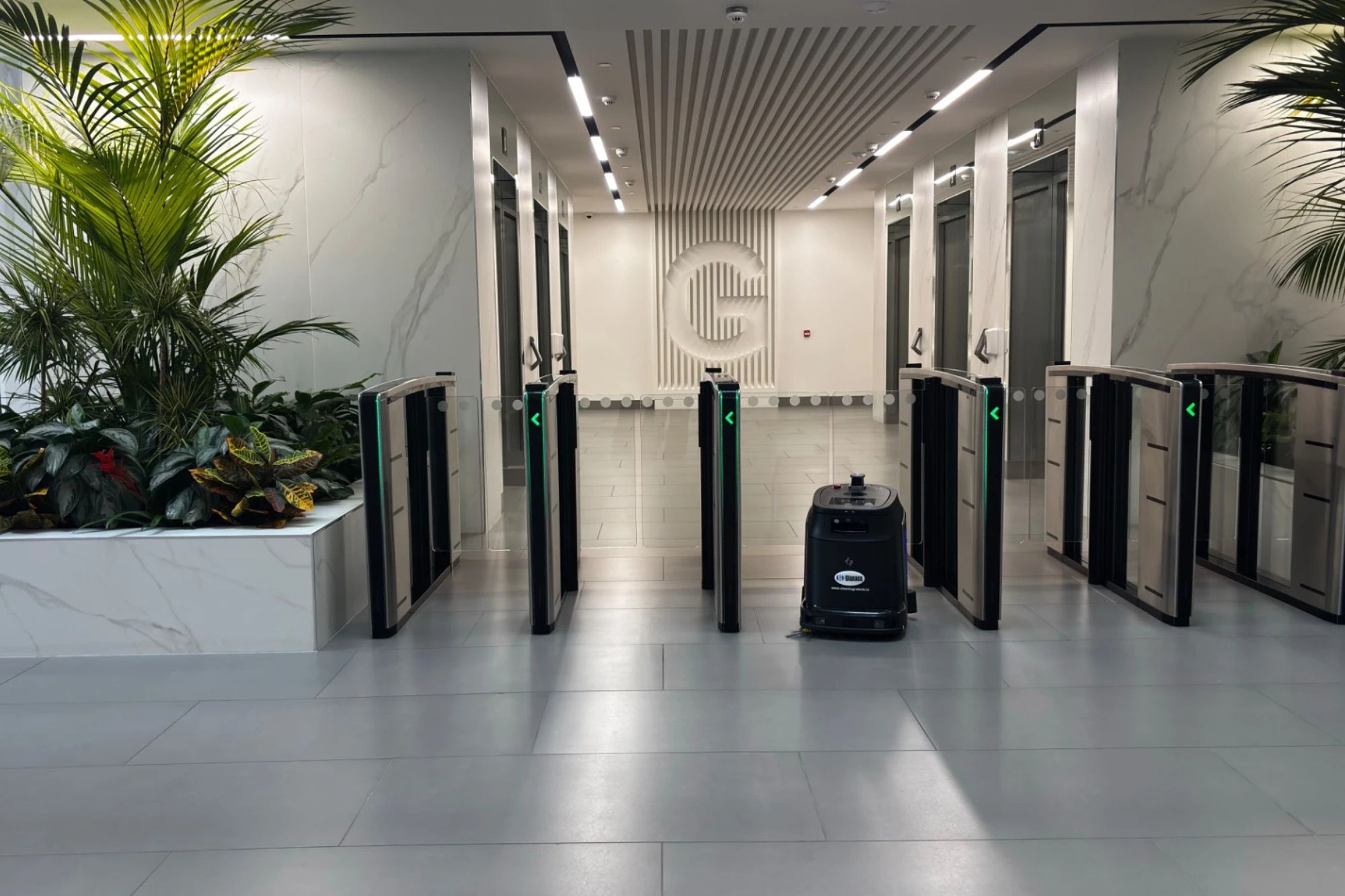 Phantas Gallery Cleaning Robots